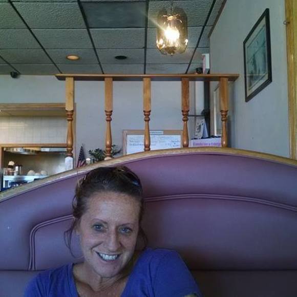 Meet your Posher, Michele - Picture 1 of 1